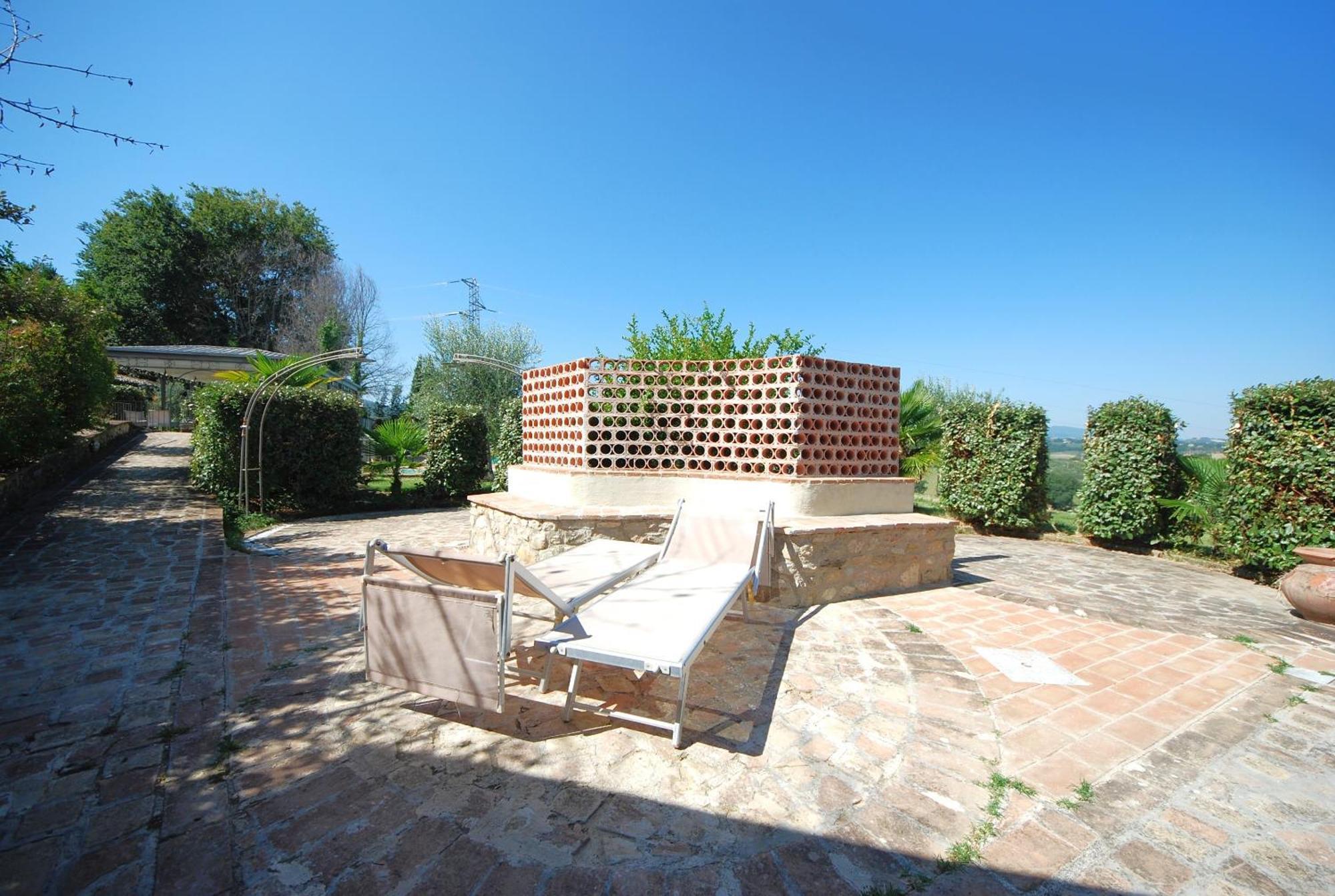 Spoleto By The Pool Guest House Exterior photo