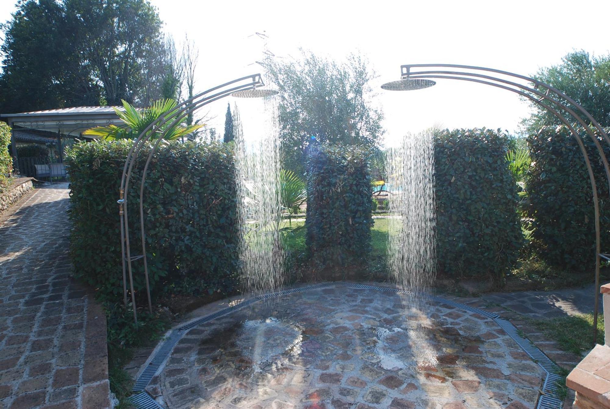 Spoleto By The Pool Guest House Exterior photo